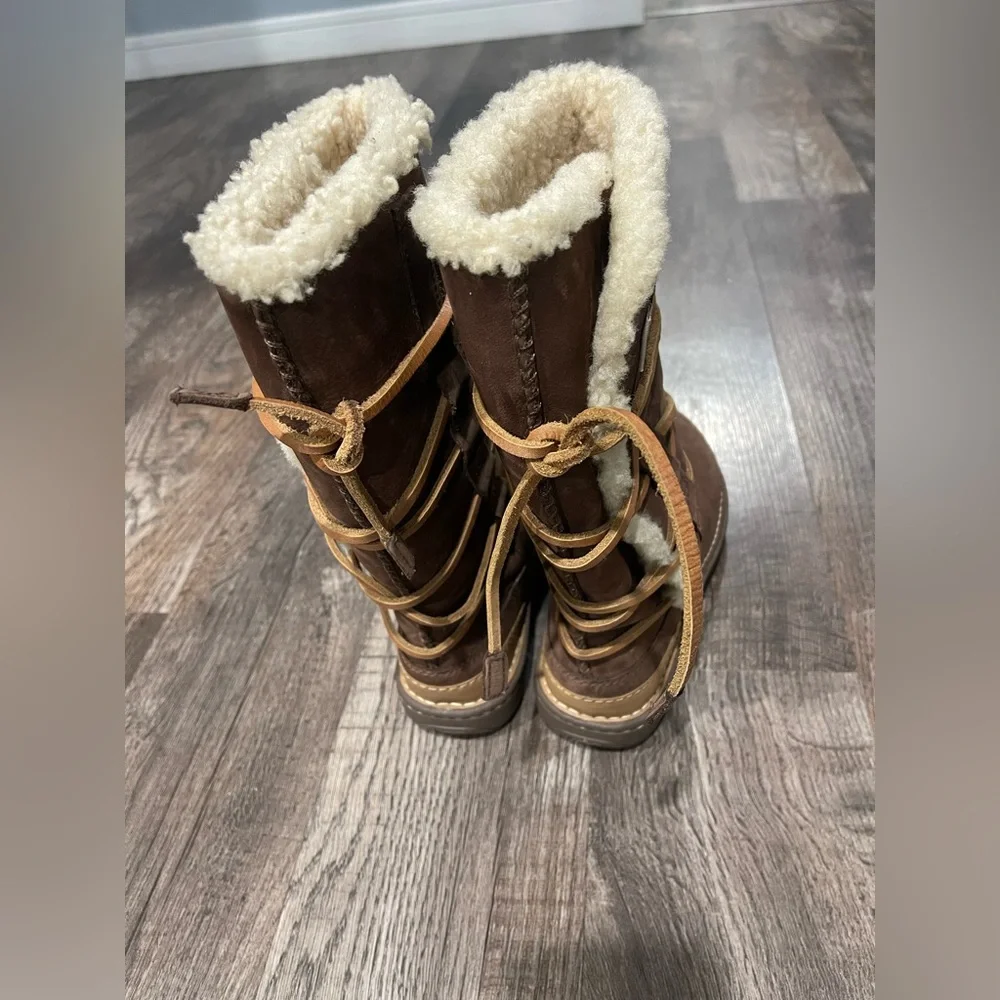 UGG Brown Shearling-Lined Winter‎ Boots